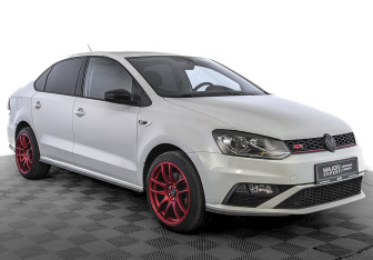 Подержанный автомобиль Volkswagen Polo Sedan 2018 года (3 фото)