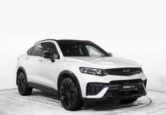 Подержанный автомобиль Geely Tugella 2023 года (3 фото)
