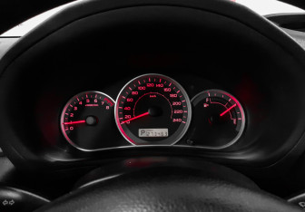 Подержанный автомобиль Subaru Impreza Hatchback 2007 года (12 фото)