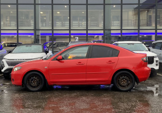 Подержанный автомобиль Mazda 3 Sedan 2007 года (8 фото)