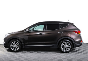 Подержанный автомобиль Hyundai Santa Fe 2016 года (8 фото)
