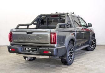 Подержанный автомобиль JAC T9 2024 года (5 фото)