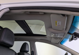 Подержанный автомобиль Nissan Murano Suv 2022 года (23 фото)