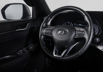Подержанный автомобиль Hyundai Palisade 2019 года (13 фото)