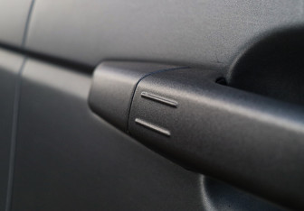 Подержанный автомобиль Land Rover Range Rover 2013 года (12 фото)