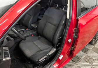 Подержанный автомобиль Mazda 3 Sedan 2012 года (19 фото)