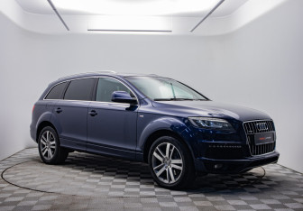 Подержанный автомобиль Audi Q7 2013 года (3 фото)