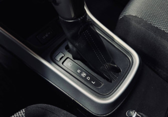 Подержанный автомобиль Suzuki SX4 Hatchback 2014 года (16 фото)