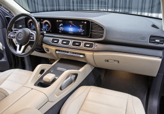 Подержанный автомобиль Mercedes-Benz GLE 2020 года (11 фото)