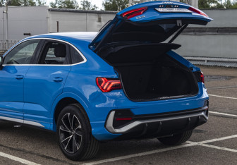 Подержанный автомобиль Audi Q3 Sportback 2020 года (20 фото)
