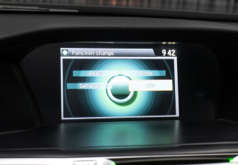 Подержанный автомобиль Honda Accord Coupe 2012 года (18 фото)