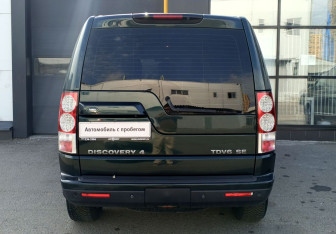 Подержанный автомобиль Land Rover Discovery 2013 года (6 фото)