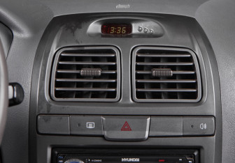 Подержанный автомобиль Hyundai Accent Sedan 2007 года (14 фото)