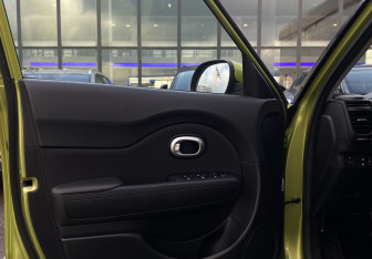 Подержанный автомобиль Kia Soul 2017 года (18 фото)
