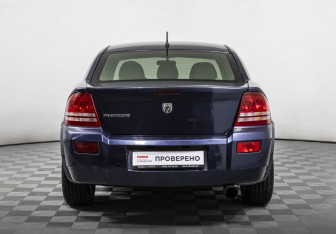 Подержанный автомобиль Dodge Avenger Sedan 2007 года (6 фото)
