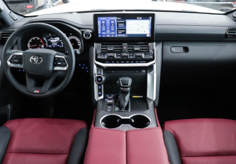 Новый Toyota Land Cruiser Suv 2025 (21 фото)