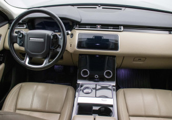 Подержанный автомобиль Land Rover Range Rover Velar 2018 года (13 фото)