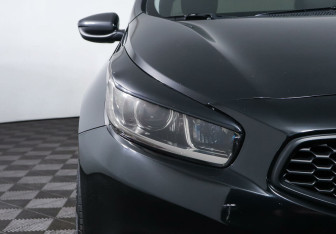 Подержанный автомобиль Kia Ceed Wagon 2013 года (7 фото)