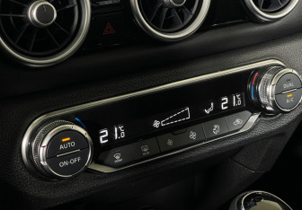 Новый Nissan X-Trail 2025 (16 фото)