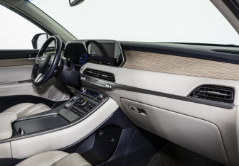Подержанный автомобиль Hyundai Palisade 2020 года (14 фото)