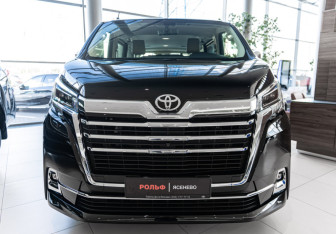 Новый Toyota Alphard 2025 (2 фото)