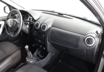 Подержанный автомобиль LADA (ВАЗ) Largus Wagon 2013 года (6 фото)