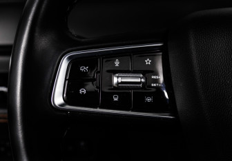 Подержанный автомобиль Changan UNI-K 2023 года (22 фото)