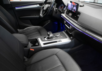 Подержанный автомобиль Audi Q5 2020 года (28 фото)