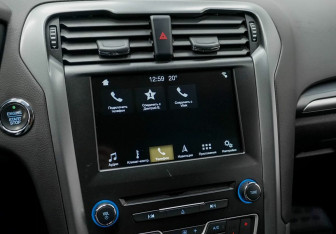 Подержанный автомобиль Ford Mondeo Wagon 2018 года (17 фото)