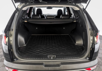 Подержанный автомобиль Hyundai Tucson 2021 года (10 фото)