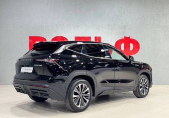 Подержанный автомобиль Jetour Dashing 2023 года (5 фото)