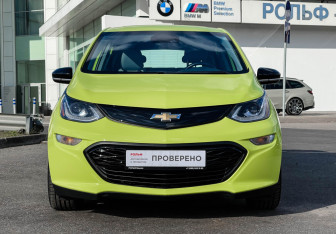 Подержанный автомобиль Chevrolet Bolt 2018 года (2 фото)