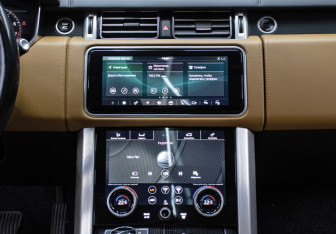 Подержанный автомобиль Land Rover Range Rover 2020 года (16 фото)