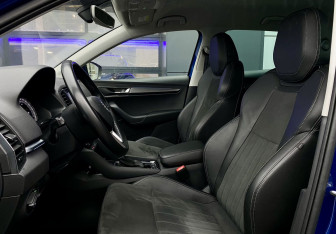 Подержанный автомобиль Skoda Karoq 2020 года (20 фото)