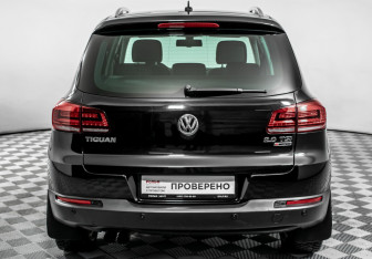Подержанный автомобиль Volkswagen Tiguan 2016 года (6 фото)