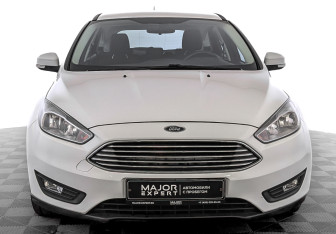 Подержанный автомобиль Ford Focus Hatchback 2018 года (2 фото)