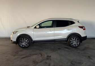 Подержанный автомобиль Nissan Qashqai 2017 года (7 фото)