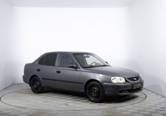 Подержанный автомобиль Hyundai Accent Sedan 2008 года (3 фото)