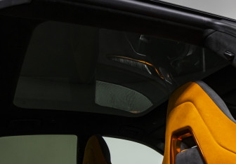 Подержанный автомобиль Zeekr 001 2023 года (26 фото)