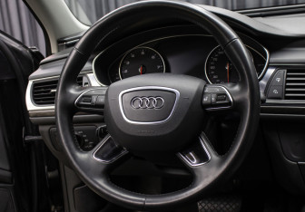 Подержанный автомобиль Audi A6 Sedan 2018 года (17 фото)