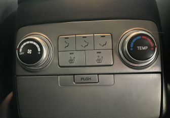 Подержанный автомобиль Hyundai ix55 2011 года (22 фото)