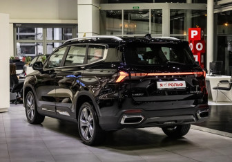 Новый Geely Okavango 2025 (4 фото)