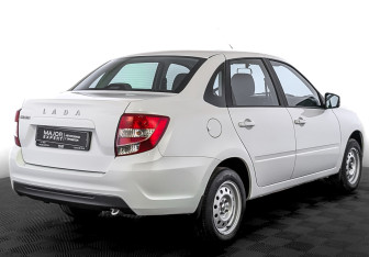 Подержанный автомобиль LADA (ВАЗ) Granta Sedan 2025 года (5 фото)