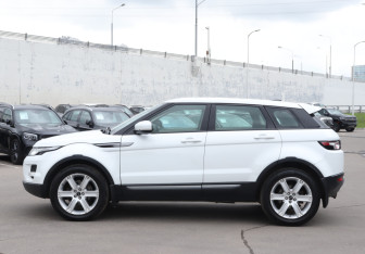 Подержанный автомобиль Land Rover Range Rover Evoque 2012 года (8 фото)