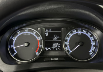 Подержанный автомобиль Skoda Rapid Liftback 2019 года (11 фото)