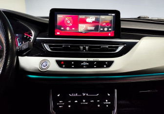 Подержанный автомобиль Changan CS75 2020 года (17 фото)