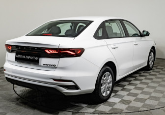 Подержанный автомобиль Geely Emgrand 2023 года (3 фото)