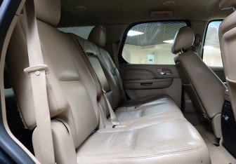 Подержанный автомобиль Cadillac Escalade Suv 2013 года (14 фото)
