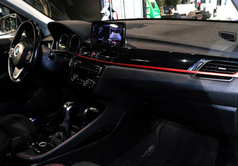 Подержанный автомобиль BMW X1 2018 года (7 фото)