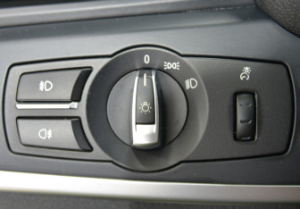 Подержанный автомобиль BMW X3 2013 года (12 фото)